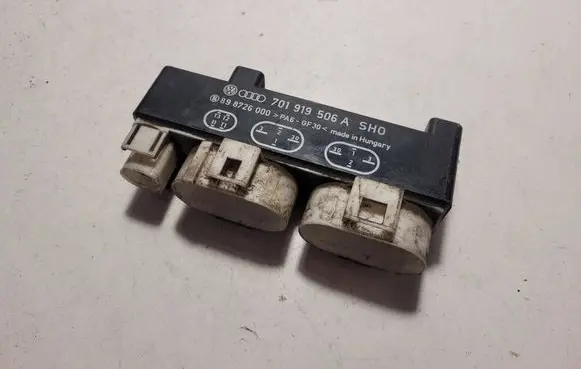 Volkswagen Sharan Coolant fan relay 701919506A 898726000