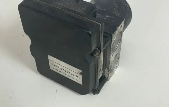BMW 5 E60 E61 ABS Pump 3451676970301 6769703