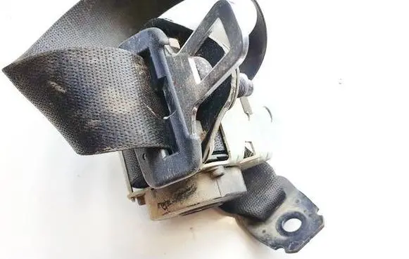 Opel Zafira B Rear seatbelt 602592500B