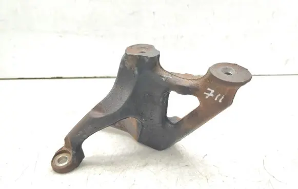 Peugeot 508 RXH Engine mounting bracket 9687262980