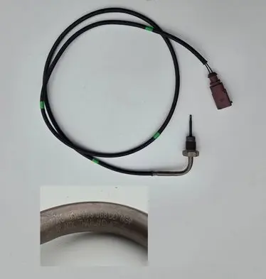 Volkswagen Transporter - Caravelle T6 Exhaust gas temperature sensor 04L906088DD