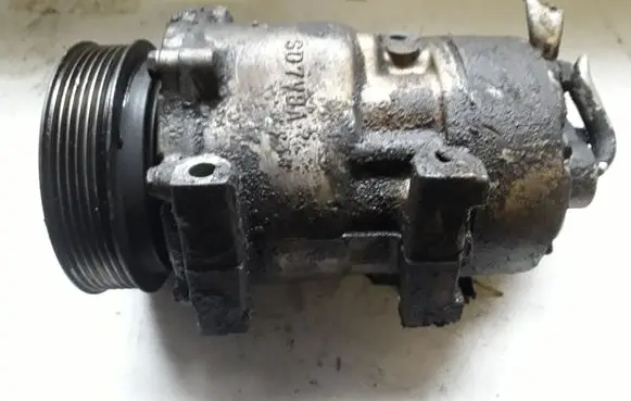 Volvo S40, V40 Air conditioning (A/C) compressor (pump)