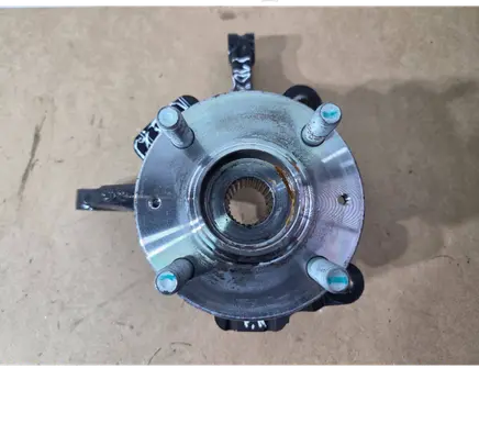 Hyundai i10 Front wheel hub spindle knuckle 51706K7000