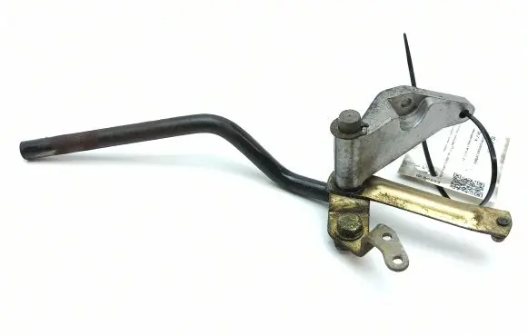 Mercedes-Benz S W116 Accelerator throttle pedal 1163010218