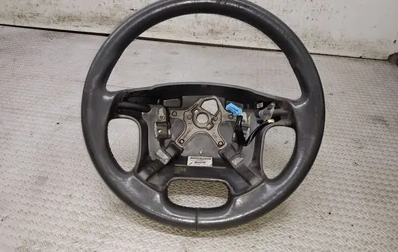 Volvo V70 Steering wheel 8643448