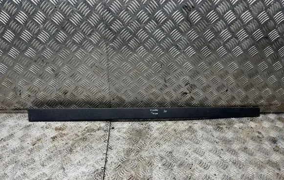 Hyundai Tucson TL Front door trim (molding) 87723D7000