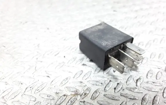 Renault Trafic II (X83) Other relay 7700414484