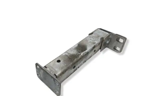 Audi Q7 4M Radiator mount bracket 4M0804286