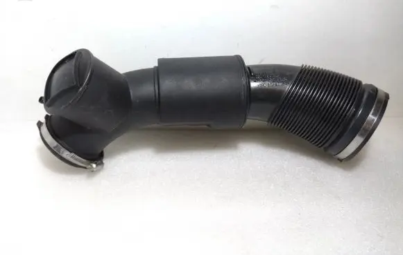 Audi A4 S4 B9 8W Air intake hose/pipe 06E129615M DW034