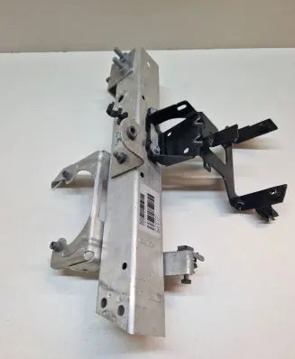 BMW i3 Front bumper support beam 729680704 14191810 13117