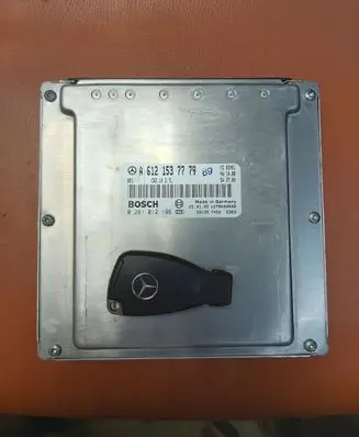 Mercedes-Benz CLK A209 C209 Engine control unit/module 6121537779