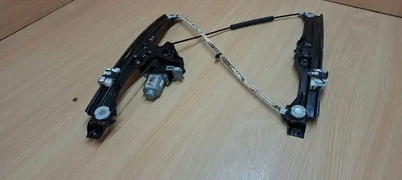 Citroen DS5 Front door window regulator with motor 9802582080 9687511780