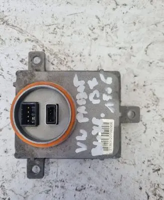 Volkswagen PASSAT B7 Headlight ballast module Xenon 8k0941597b
