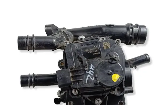 Hyundai Santa Fe V MX5 Thermostat/thermostat housing EHB0019 CCVA556778 04012024