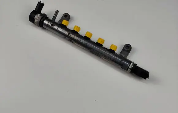 Mitsubishi Outlander Fuel main line pipe 9654748880 9656917280 0281002803