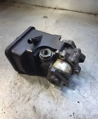 BMW 5 E39 Power steering pump 095749 7691974518