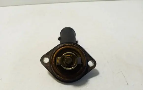 Volkswagen Polo V 6R Thermostat housing 03L121114B