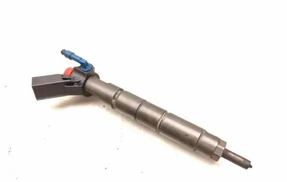 Mercedes-Benz E AMG W213 Fuel injector A6540700187 0445117048