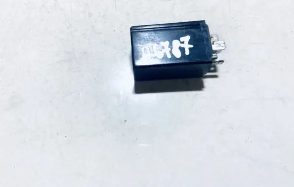 Audi A6 S6 C4 4A Other relay 4a0907413b 5da007487