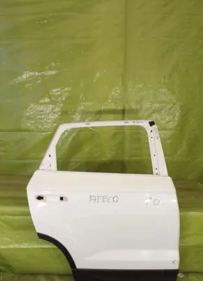 Skoda Karoq Front door 000259