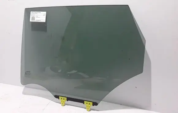 Renault Kadjar Rear door window glass