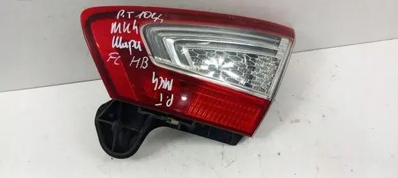 Ford Mondeo MK IV Tailgate rear/tail lights