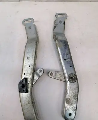 Volkswagen Phaeton Tailgate/trunk/boot hinge 3D5827583