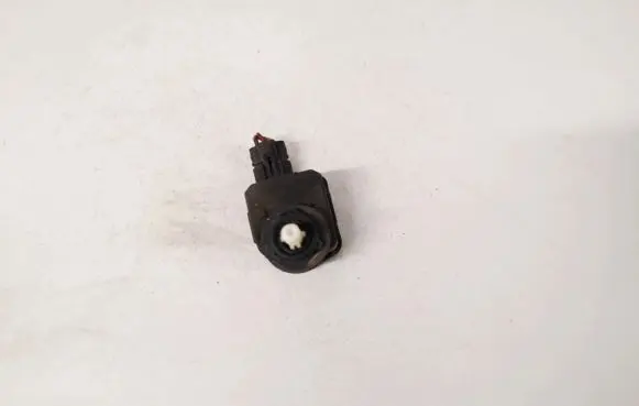 Headlight level adjustment motor