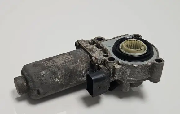 BMW X5 E53 Gearbox-reducer motor 7528559 0130008507 8472227771