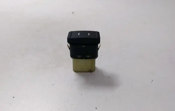 Ford Focus Electric window control switch 03168400 3M5T14529BB