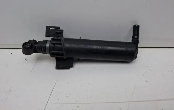 Audi A4 S4 B8 8K Headlight washer spray nozzle 8T0955101D A2C31764100
