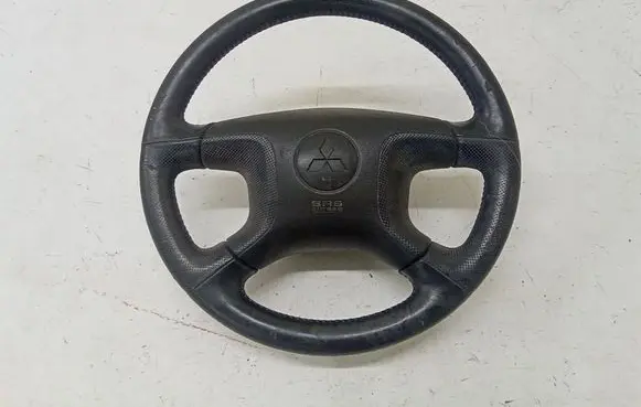 Mitsubishi Pajero Steering wheel 962001497