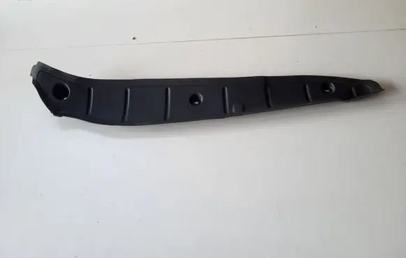 Audi A3 8Y Fender end trim 