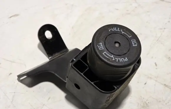 Audi A6 S6 C6 4F Switch for retractable tow bar 4F0813961A