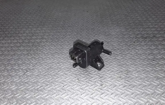 Renault Laguna II Turbo solenoid valve 7700113709