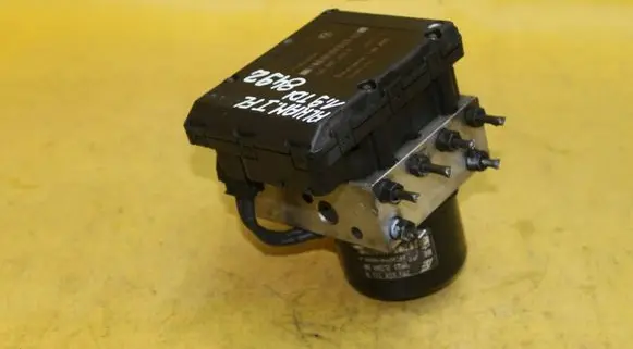 Seat Alhambra (Mk1) ABS Pump 1J0907379P