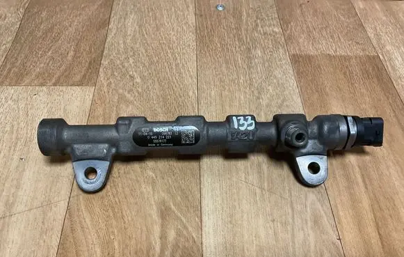 Opel Insignia A Fuel main line pipe 55576177 066783L2 0445214221