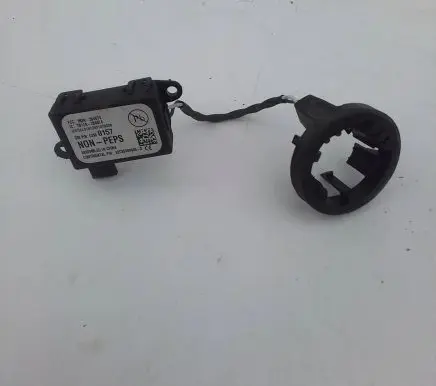 Opel Astra J Immobiliser reader (aerial) M3N284074 13500157