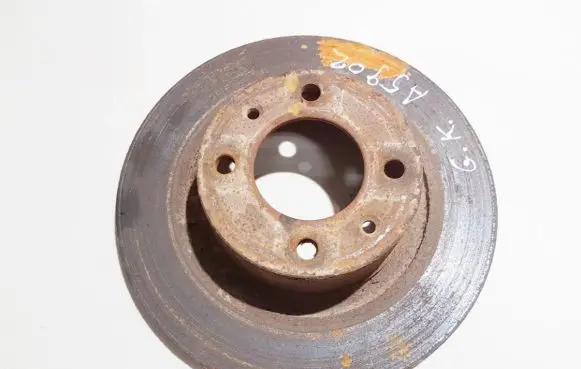 Citroen C5 Rear brake disc neventiliuojamas