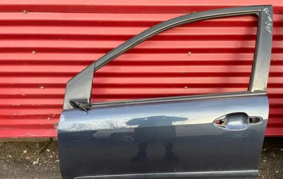 Lexus RX 330 - 350 - 400H Front door