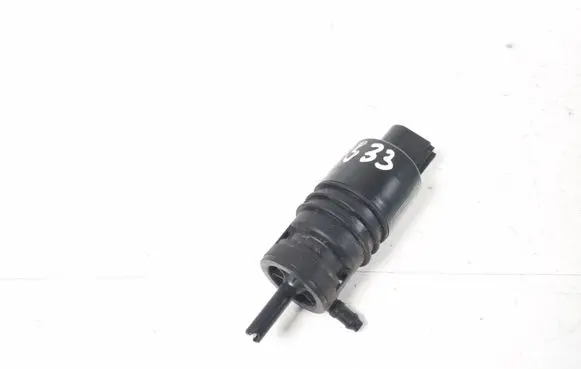 BMW 1 E82 E88 Windscreen/windshield washer pump 7302589