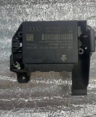 Audi A5 Sportback 8TA Parking PDC control unit/module 8K0919475Q