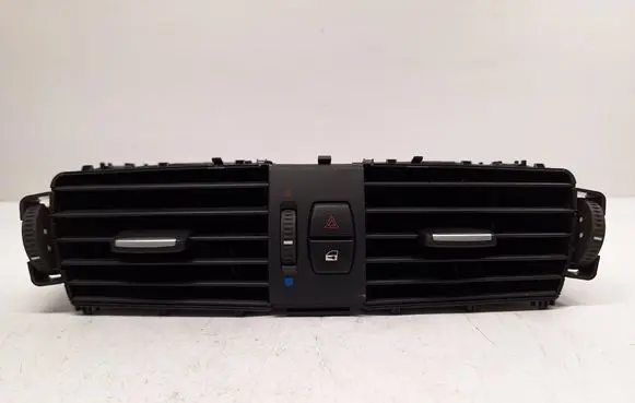 BMW X3 F25 Dash center air vent grill 9184742 64229184742