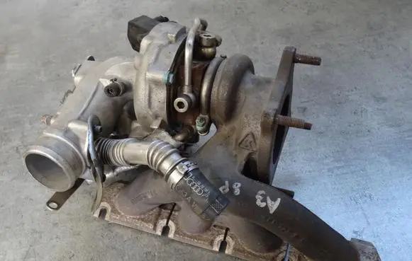 Audi A3 S3 A3 Sportback 8P Turbo 06F145701B