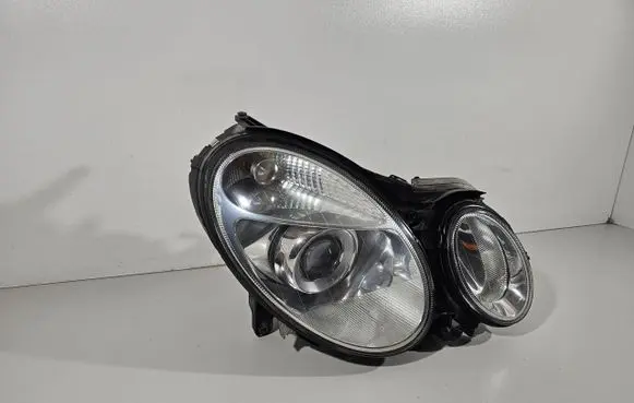 Mercedes-Benz E W211 Headlight/headlamp 21333455643