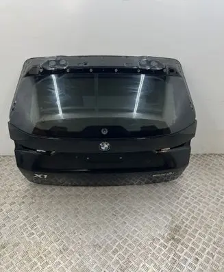 Tailgate/trunk/boot lid