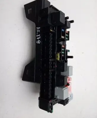 Mercedes-Benz C AMG W204 Fuse box set 168298 AK179
