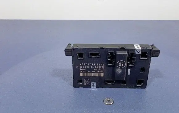 Mercedes-Benz Vito Viano W639 Other control units/modules 6398200326