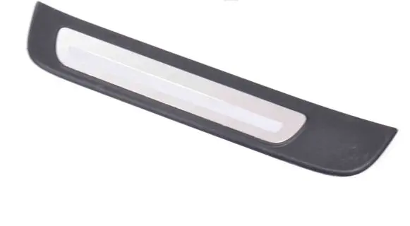 Rear sill trim cover