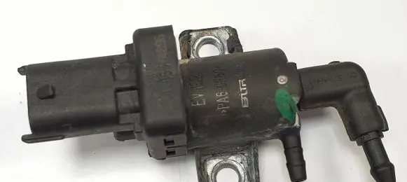 Opel Insignia A Valve vacuum 55574896